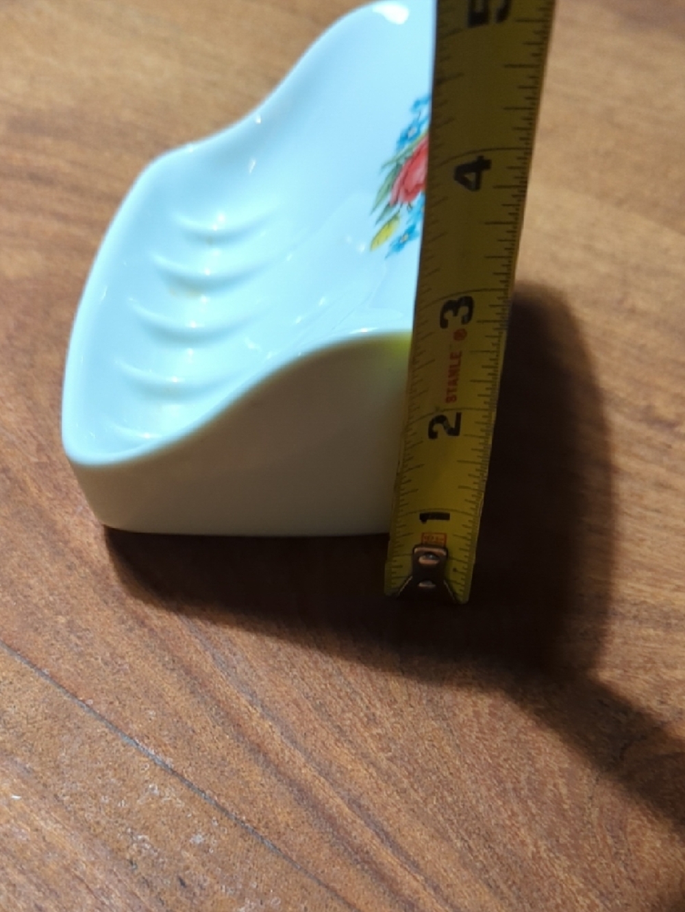 Vintage Porcelain Soap Dish - White with Floral Accent - Picture 5 of 7